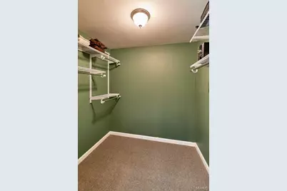 4049 Portland Ridge Drive, Florissant, MO 63034 - Photo 36