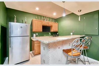 4049 Portland Ridge Drive, Florissant, MO 63034 - Photo 32