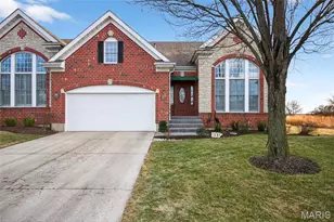 131 Wake Forest Pl, O'Fallon, MO 63368 - Photo 2