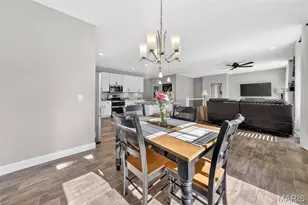 299 Auburn Ridge Dr., Troy, MO 63379 - Photo 12