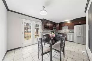 11950 Meadow Grove Ct, Maryland Heights, MO 63043 - Photo 22