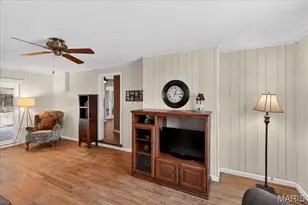 1812 Debbie Dr, High Ridge, MO 63049 - Photo 12