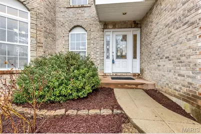 9 Pointer Court, Lake Saint Louis, MO 63367 - Photo 2