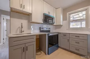 801 W Union St, Pacific, MO 63069 - Photo 10