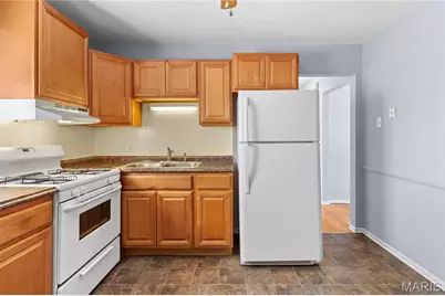 416 S Cadillac Drive, Saint Charles, MO 63301 - Photo 4