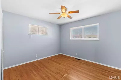 416 S Cadillac Drive, Saint Charles, MO 63301 - Photo 6