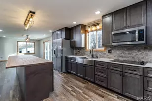 27327 Harrill Ln, Lebanon, MO 65536 - Photo 8