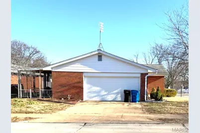 4409 Fatima Drive, Affton, MO 63123 - Photo 2