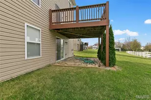 704 Julia Elizabeth Dr, Wentzville, MO 63385 - Photo 6