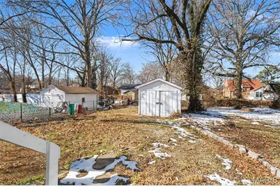 415 Thomas Avenue, Ferguson, MO 63135 - Photo 24