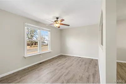 90 Brightmoor Drive, Florissant, MO 63033 - Photo 10