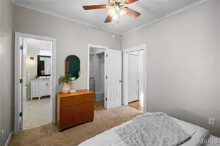 8925 Argyle Ave, Overland, MO 63114 - Photo 18