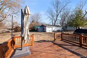 8925 Argyle Ave, Overland, MO 63114 - Photo 30