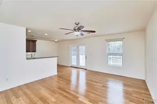 70 Round Table Ct, Winfield, MO 63389 - Photo 6