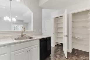 6401 Brookfield Ct, Unincorporated, MO 63129 - Photo 8