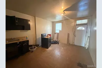 1719 Iowa Avenue, Saint Louis, MO 63104 - Photo 14