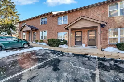 10510 Briston Court, Saint Louis, MO 63114 - Photo 2