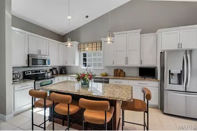 2088 Avalon Ridge Circle, Fenton, MO 63026 - Photo 12