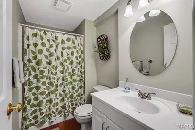2088 Avalon Ridge Circle, Fenton, MO 63026 - Photo 34