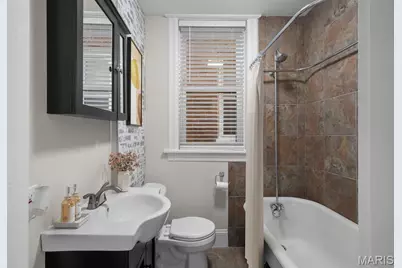 6227 Victoria Avenue, Saint Louis, MO 63139 - Photo 18