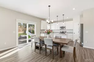 368 Cottage Grove Dr, Wentzville, MO 63385 - Photo 16