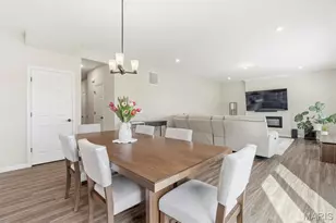 368 Cottage Grove Dr, Wentzville, MO 63385 - Photo 12