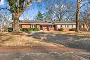 12320 Missile Ln, Florissant, MO 63033 - Photo 1