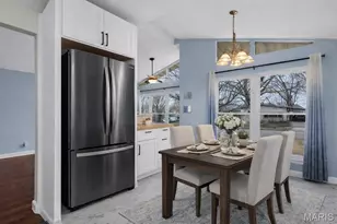 312 Ballwin Ave, Ballwin, MO 63021 - Photo 14