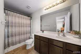 3136 Bent Water Pl, Saint Charles, MO 63301 - Photo 20