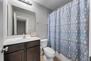 3136 Bent Water Pl, Saint Charles, MO 63301 - Photo 24