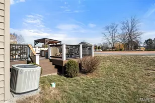 3136 Bent Water Pl, Saint Charles, MO 63301 - Photo 34