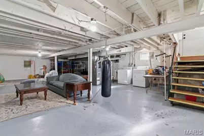 8628 Charlton Lane, Saint Louis, MO 63123 - Photo 34