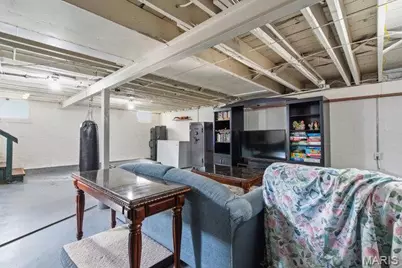 8628 Charlton Lane, Saint Louis, MO 63123 - Photo 36