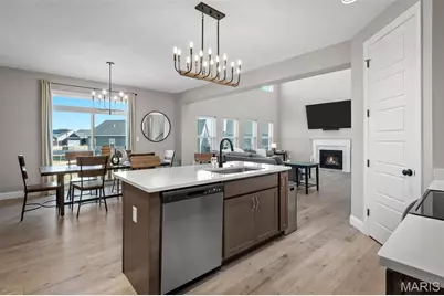 325 Wayfair Landing, Saint Charles, MO 63301 - Photo 14