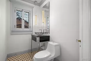 5257 Lindell Blvd, Saint Louis, MO 63108 - Photo 10