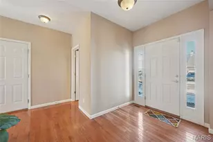 345 Palisades Ridge Ct, Eureka, MO 63025 - Photo 2