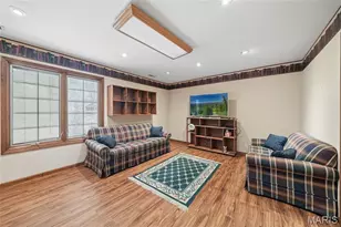 5716 Lilac Trails Dr, Saint Louis, MO 63128 - Photo 20