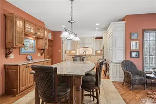 5716 Lilac Trails Dr, Saint Louis, MO 63128 - Photo 8
