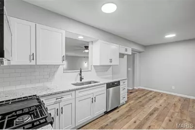 805 Saint Joseph Avenue, O'Fallon, MO 63366 - Photo 10