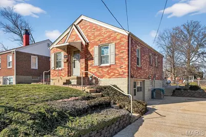 10027 Lackland Road, Saint Louis, MO 63114 - Photo 2