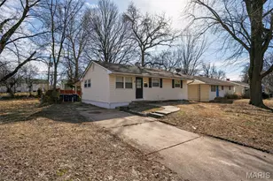 10828 Glen Garry Rd, Saint Louis, MO 63137 - Photo 1