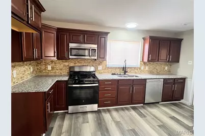 2010 Cordoba Drive, Florissant, MO 63033 - Photo 6