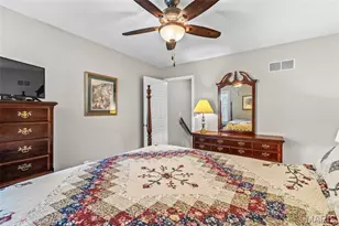 951 Riverwood Pl Dr, Florissant, MO 63031 - Photo 16