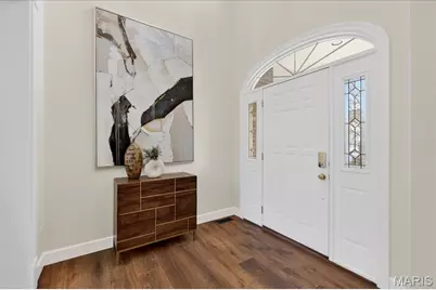 9 Picardy Hill Drive, Chesterfield, MO 63017 - Photo 6