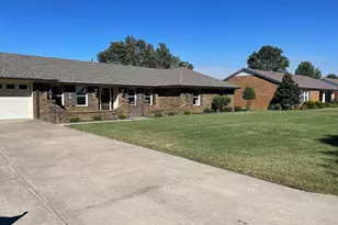 116 Bradford Pl, Kennett, MO 63857 - Photo 2