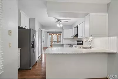 13721 La Conte Court, Saint Louis, MO 63128 - Photo 12