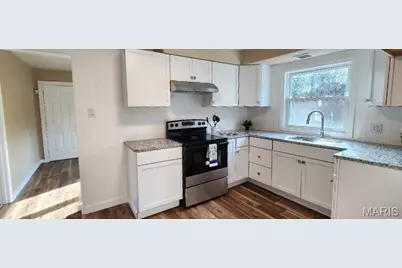 8419 Falmouth Drive, Saint Louis, MO 63121 - Photo 6