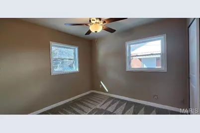 8419 Falmouth Drive, Saint Louis, MO 63121 - Photo 18
