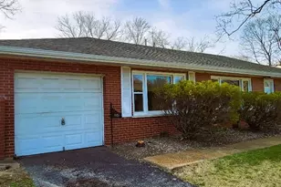 8419 Falmouth Dr, Saint Louis, MO 63121 - Photo 28