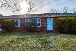 8419 Falmouth Dr, Saint Louis, MO 63121 - Photo 2